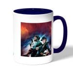 كوب قهوة بمقبض ازرق داكن بتصميم كريس وكلير ريدفيلد 2