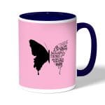 كوب قهوة بمقبض ازرق داكن بتصميم نصف فراشة