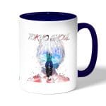 كوب قهوة بمقبض ازرق داكن بتصميم وحش بداخلي طوكيو الغول