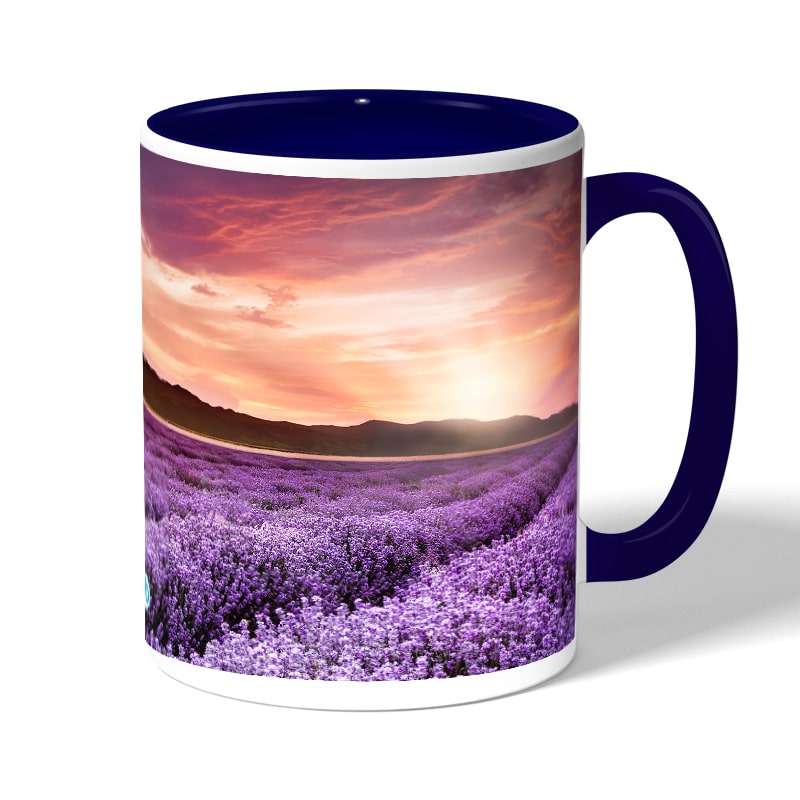 كوب قهوة بمقبض ازرق داكن بتصميم ورود بنفسجيه كوب قهوة بمقبض ازرق داكن بتصميم ورود بنفسجيه