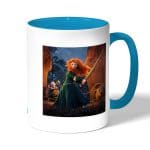 كوب قهوة بمقبض ازرق فاتح بتصميم الاميره ميريدا تنقذ امها