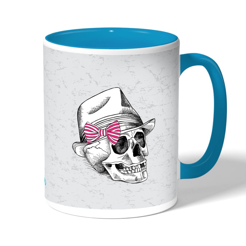 كوب قهوة بمقبض ازرق فاتح بتصميم جمجمه بقبعه كوب قهوة بمقبض ازرق فاتح بتصميم جمجمه بقبعه