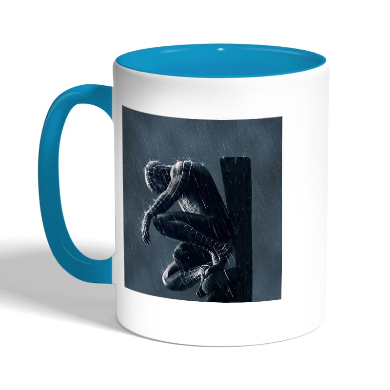 كوب-قهوة-بمقبض-ازرق-فاتح-بتصميم-سبايدر-مان-الاسود-2
