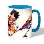 كوب قهوة بمقبض ازرق فاتح بتصميم ضربه القبضه كل الانميات