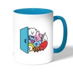 كوب قهوة بمقبض ازرق فاتح بتصميم عائلة بانقتان شخصيات BTS