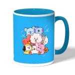 كوب قهوة بمقبض ازرق فاتح بتصميم عناق أر جي شخصيات BT21