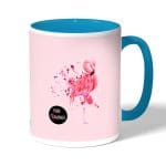 كوب قهوة بمقبض ازرق فاتح بتصميم فلامنجو وردي