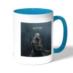 كوب قهوة بمقبض ازرق فاتح بتصميم قوة جيرالت من ريفي ذا ويتشر 3 وايلد هانت