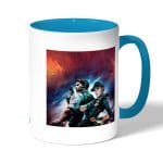 كوب قهوة بمقبض ازرق فاتح بتصميم كريس وكلير ريدفيلد 2