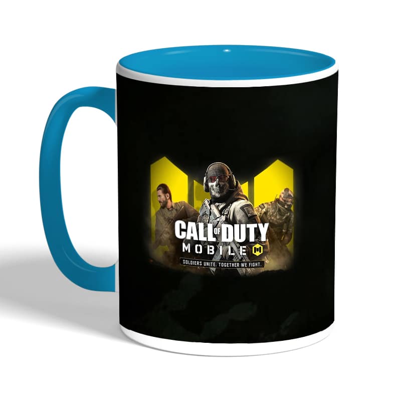 كوب-قهوة-بمقبض-ازرق-فاتح-بتصميم-كول-أوف-ديوتي-2