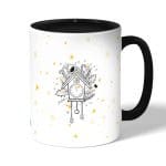 كوب قهوة بمقبض اسود بتصميم النجوم والأحلام