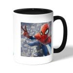 كوب قهوة بمقبض اسود بتصميم سبايدر مان اعلى البرج