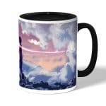 كوب قهوة بمقبض اسود بتصميم لحظه اللقاء انمي أسمك