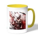 كوب قهوة بمقبض اصفر بتصميم الطائرمع الفأس أساسنز كريد