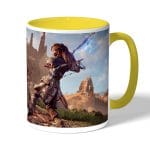 كوب قهوة بمقبض اصفر بتصميم المقاتلة إلوي هورايزن زيرو داون