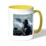 كوب قهوة بمقبض اصفر بتصميم باتلفيلد 1 معركه شيقة