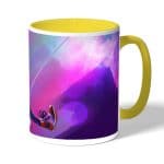 كوب قهوة بمقبض اصفر بتصميم بيتر بوركر سبايدر مان