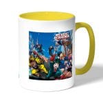 كوب قهوة بمقبض اصفر بتصميم سباق أكاديميتي للأبطال