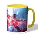 كوب قهوة بمقبض اصفر بتصميم قتال جماعي باتلفيلد