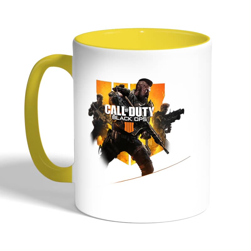 كوب-قهوة-بمقبض-اصفر-بتصميم-كول-أوف-ديوتي-بلاك-أوبس-2