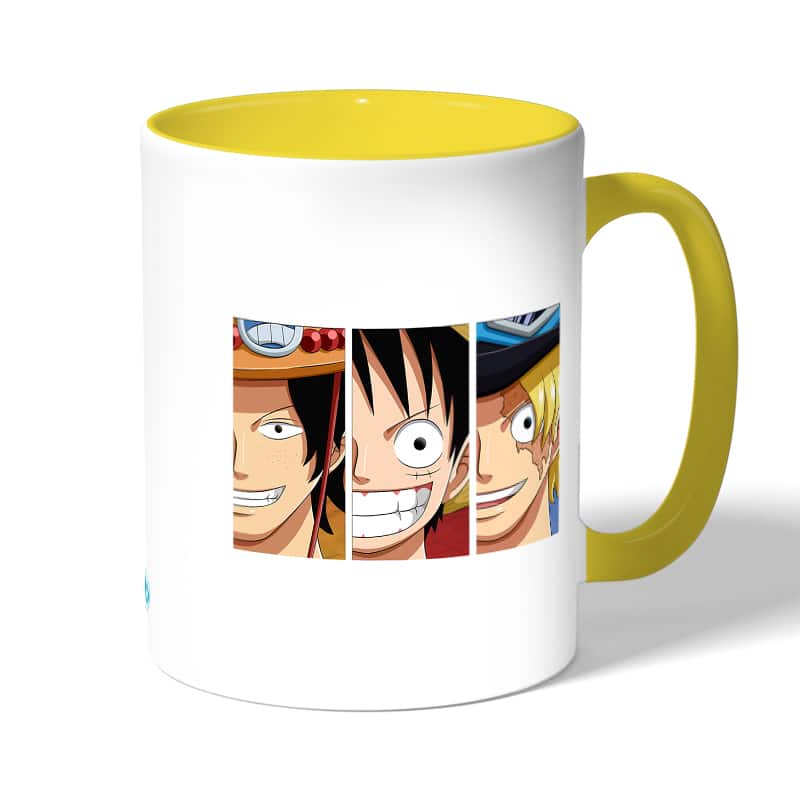 كوب قهوة بمقبض اصفر بتصميم لوفي وشقيقاه ون بيس كوب قهوة بمقبض اصفر بتصميم لوفي وشقيقاه ون بيس