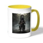 كوب قهوة بمقبض اصفر بتصميم ليدي ماريا بلود بورن