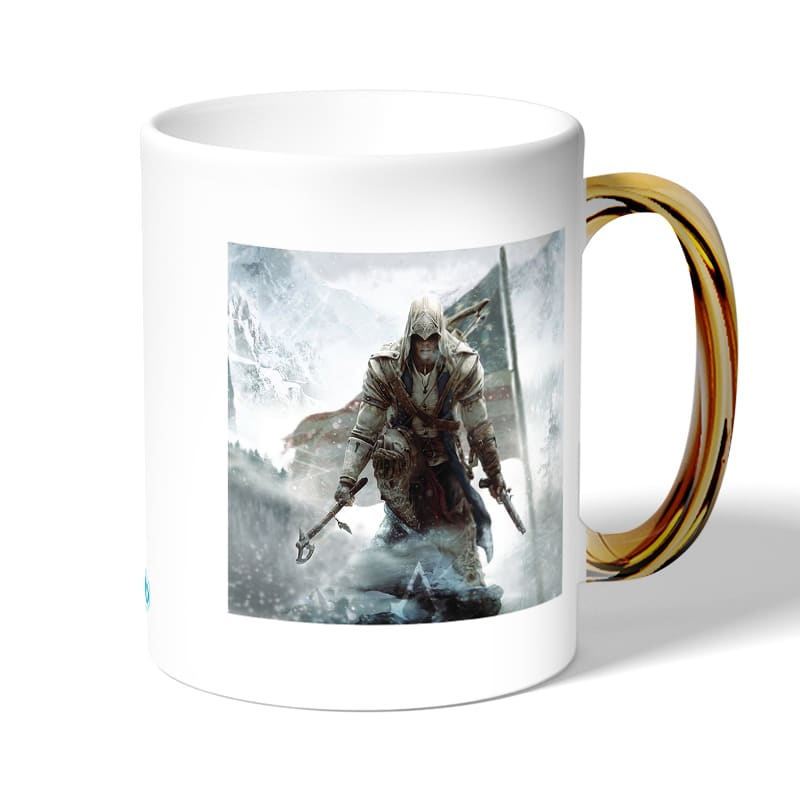 كوب قهوة بمقبض ذهبي بتصميم أساسنز كريد الثورة الأمريكية كوب قهوة بمقبض ذهبي بتصميم أساسنز كريد الثورة الأمريكية