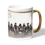 كوب قهوة بمقبض ذهبي بتصميم أساسنز كريد جميع الشخصيات