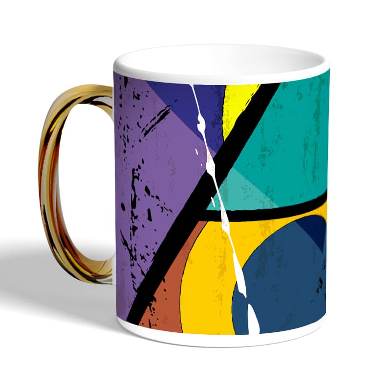 كوب-قهوة-بمقبض-ذهبي-بتصميم-اشكال-هندسيه-2