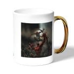 كوب قهوة بمقبض ذهبي بتصميم القتال ضد سبايدر مان