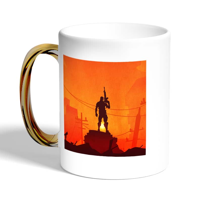 كوب-قهوة-بمقبض-ذهبي-بتصميم-المحارب-فورت-نايت-2