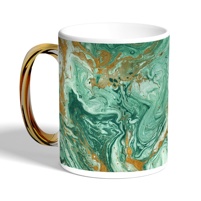 كوب-قهوة-بمقبض-ذهبي-بتصميم-ذهبي-وأخضر-2