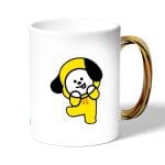 كوب قهوة بمقبض ذهبي بتصميم شخصيه شيمي BT21