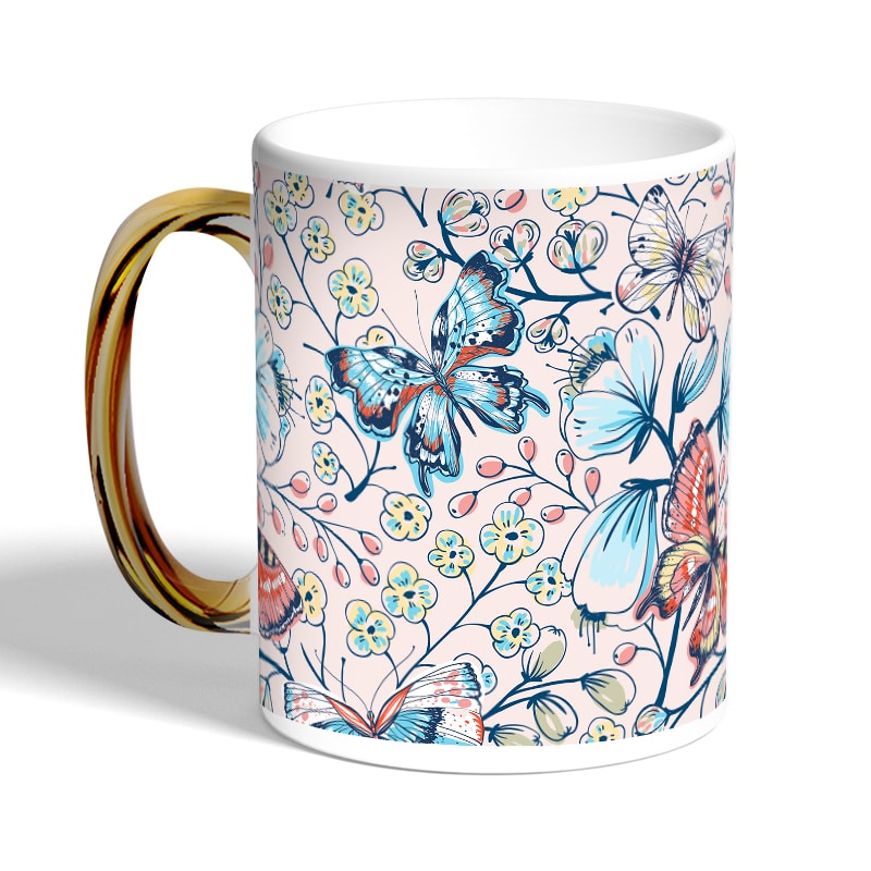 كوب-قهوة-بمقبض-ذهبي-بتصميم-ورود-وفراشات-2