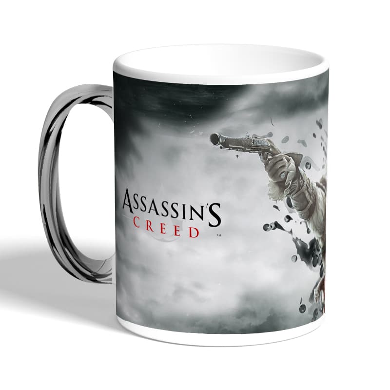 كوب-قهوة-بمقبض-فضي-بتصميم-أساسنز-كريد-2