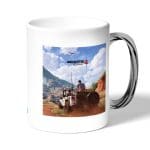 كوب قهوة بمقبض فضي بتصميم أنشارتد 4: نهاية لص