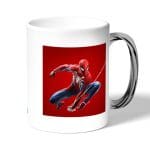 كوب قهوة بمقبض فضي بتصميم الرجل العنكبوت مارفل