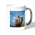 كوب قهوة بمقبض فضي بتصميم ثانوس فورتنايت