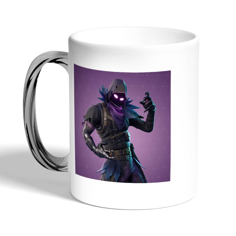 كوب-قهوة-بمقبض-فضي-بتصميم-رافين-فورتنايت-2