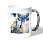 كوب قهوة بمقبض فضي بتصميم ريفينانت الأسطوري