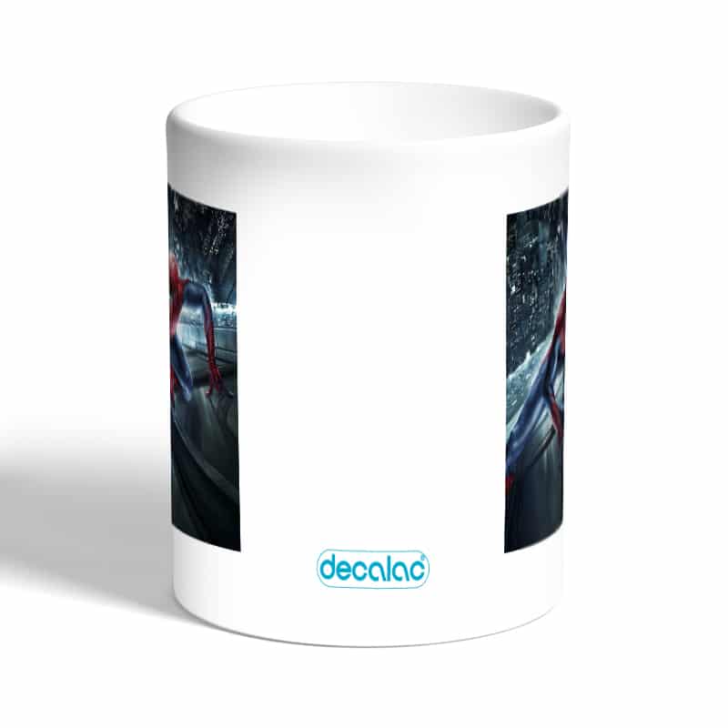 كوب-قهوة-بمقبض-فضي-بتصميم-سبايدر-مان-اعلى-نيويورك-1