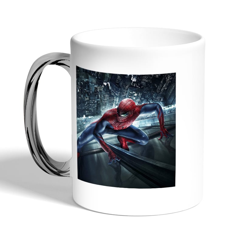 كوب-قهوة-بمقبض-فضي-بتصميم-سبايدر-مان-اعلى-نيويورك-2