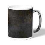 كوب قهوة بمقبض فضي بتصميم شعار ذا ويتشر