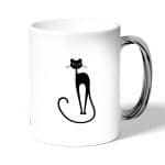 كوب قهوة بمقبض فضي بتصميم قطه انيقه