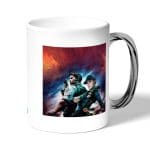 كوب قهوة بمقبض فضي بتصميم كريس وكلير ريدفيلد 2