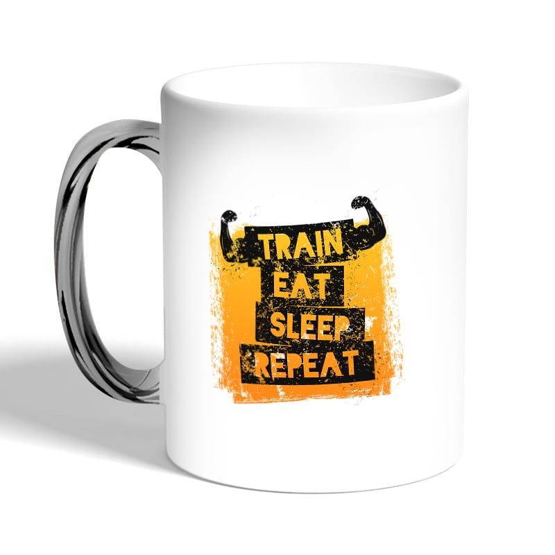 كوب-قهوة-بمقبض-فضي-بتصميم-كن-قوي-2