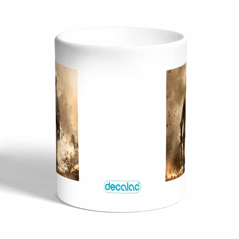 كوب-قهوة-بمقبض-فضي-بتصميم-كول-أوف-ديوتي-نيران-المعركه-1