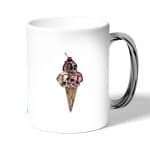 كوب قهوة بمقبض فضي بتصميم مثلجات الجماجم