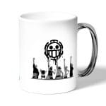 كوب قهوة بمقبض فضي بتصميم وداع الأميره فيفي ون بيس