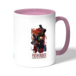 كوب قهوة بمقبض وردي بتصميم أبيكس ليجندز باثفايندر سعيد